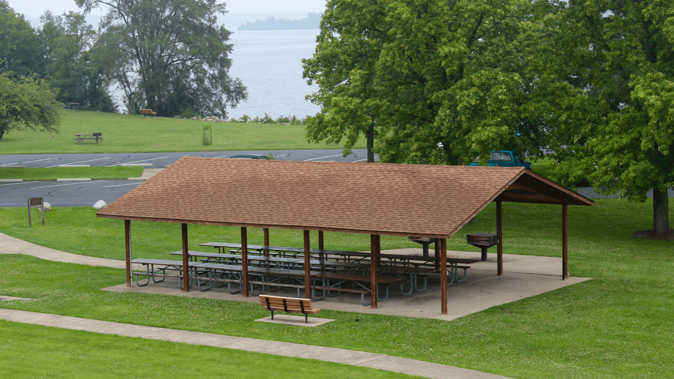 Evaluating Shelter Bids: A Municipal Scoring Checklist